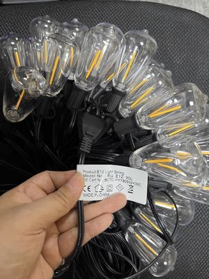 Tambahkan sentuhan keanggunan ke pernikahan Anda dengan lampu teras dan tegangan input AC 110V/220V